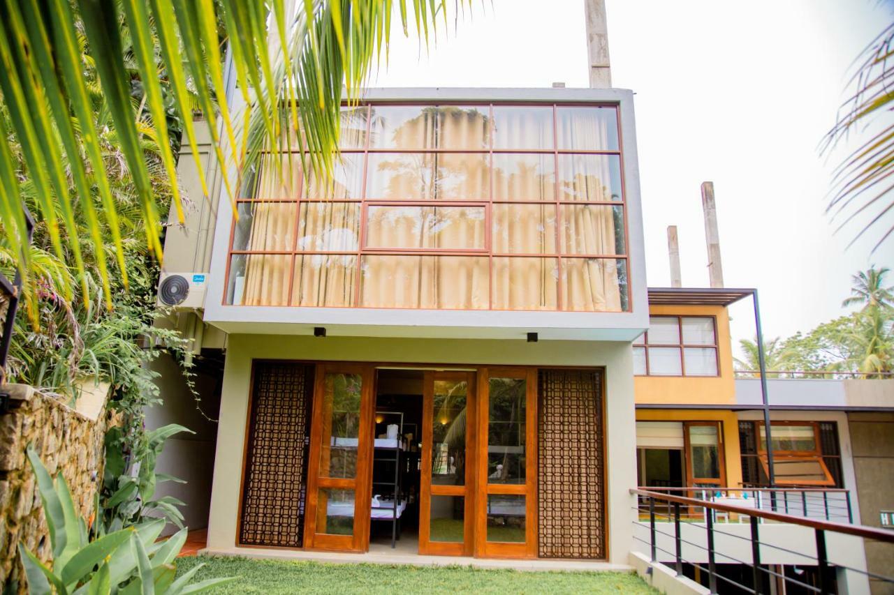 Hiriketiya Beach Hostels Диквела Екстериор снимка
